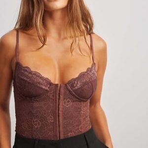 NA-KD Lace Cup Corset Brown